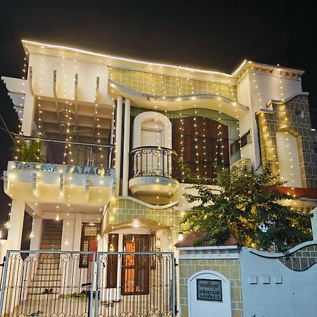 Ava Homestay Indore Exterior photo